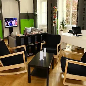 Hostel & Kaiser 23 